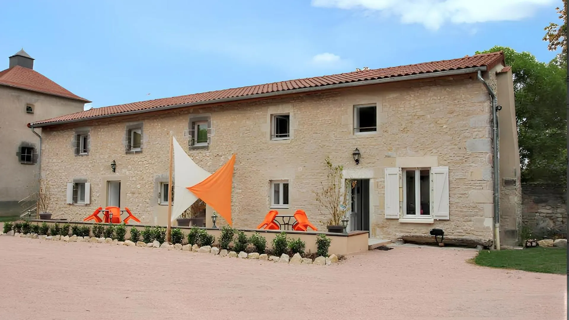 Apartment Appartement Moderne Avec Terrasse A Saint Genes Du Retz 80 M² France
